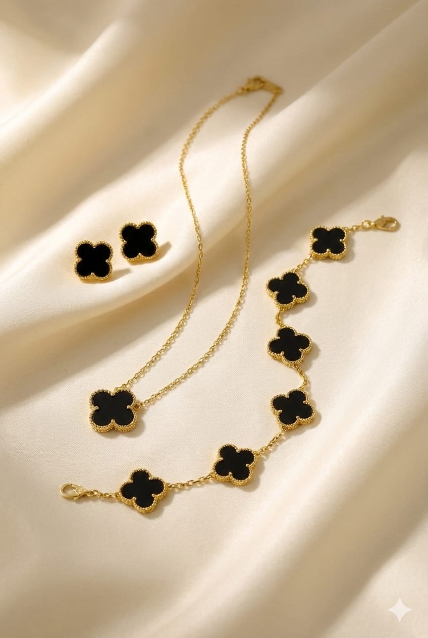 Black clover jewellery set