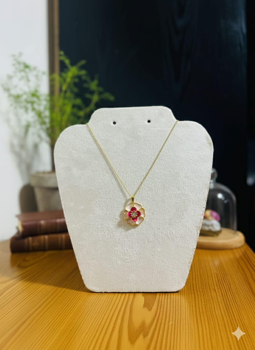 Pink and red flower pendant necklace.